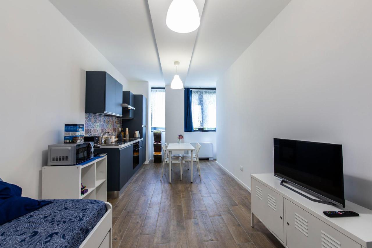 Noto 10 Leilighet Milano Eksteriør bilde
