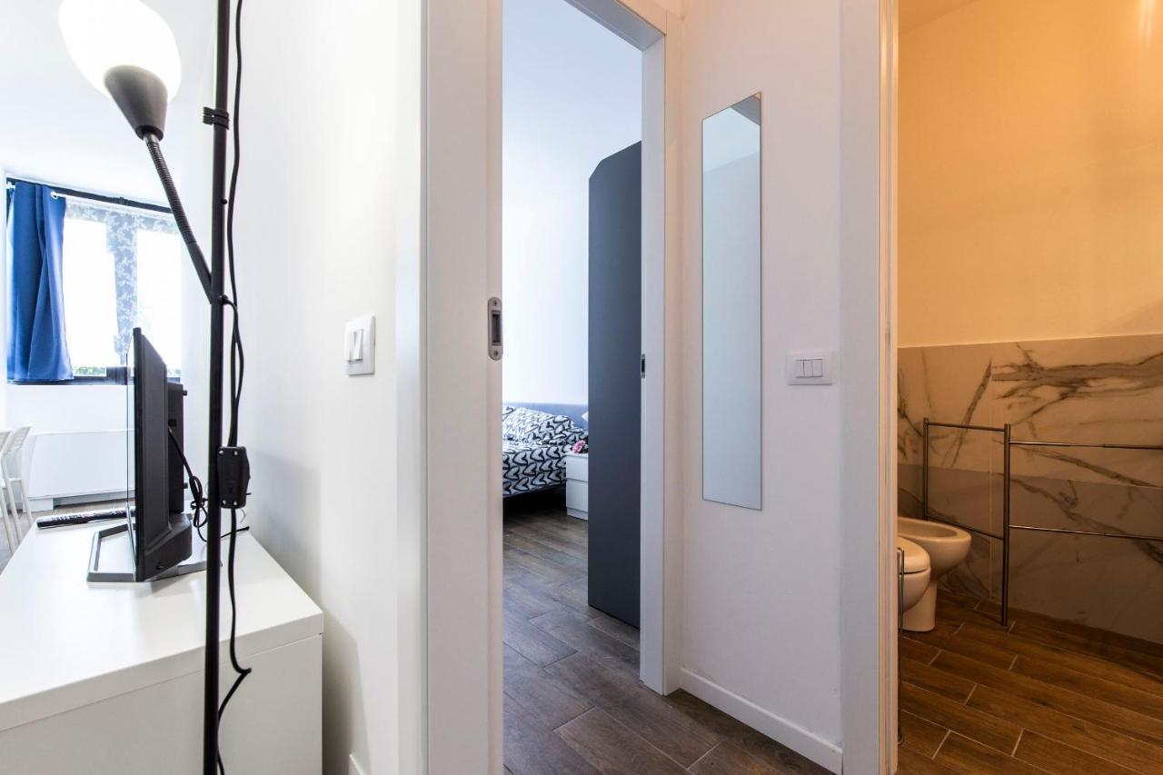 Noto 10 Leilighet Milano Eksteriør bilde
